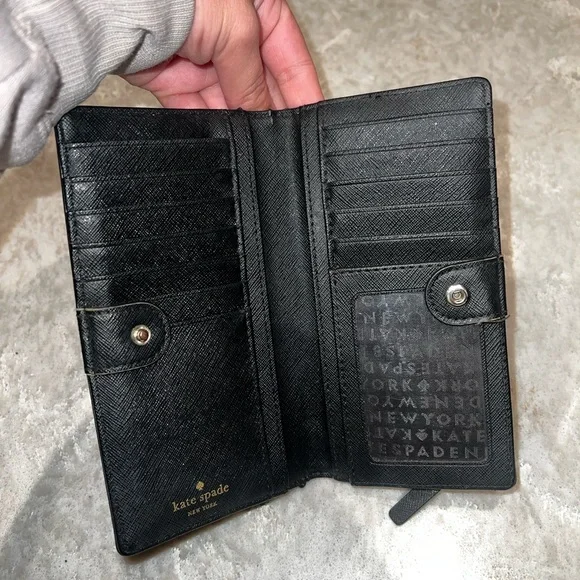 Kate Spade Wallet - Picture 3 of 5